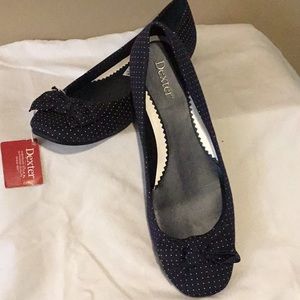 ⬇️ PRICE DROP ⬇️ New Blue flats